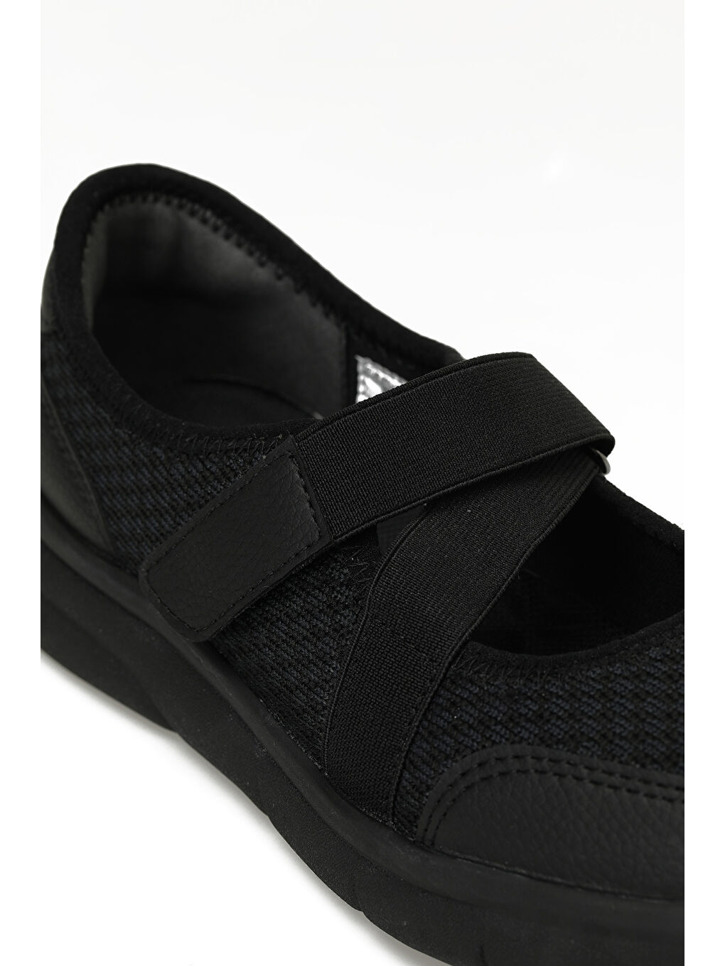 TRV2732.Z5FX Siyah Kadın Comfort Ayakkabı-6