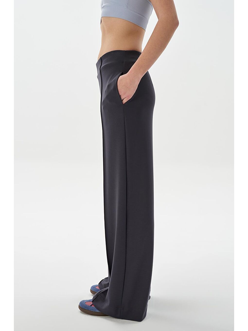 Gri Modal Örme Önü Dikişli Pantolon Füme-2