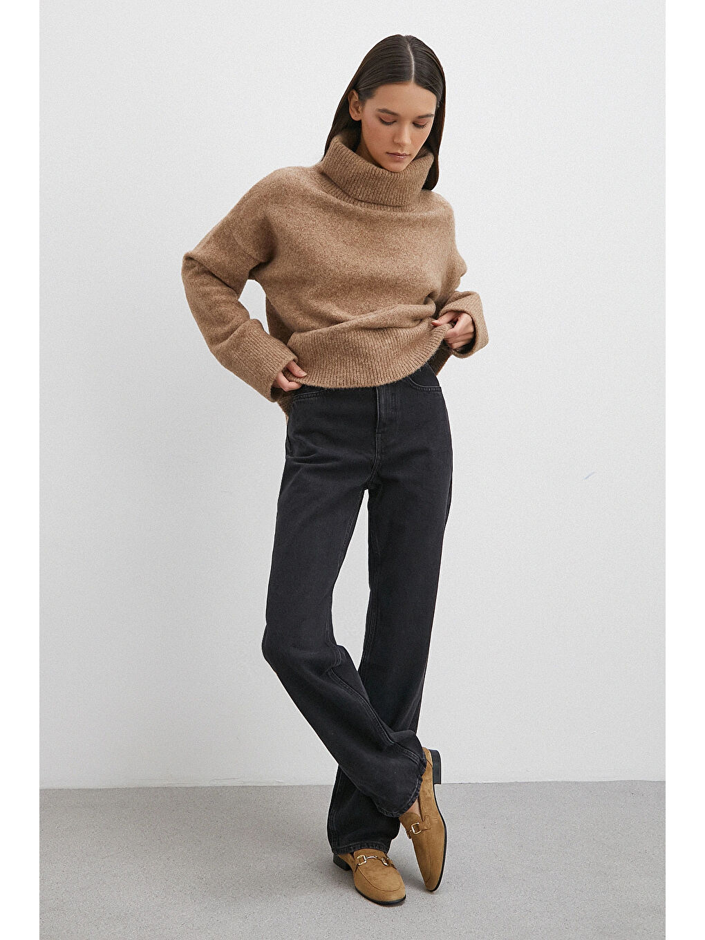 Yüksek Bel Boru Paça Jean Siyah-2