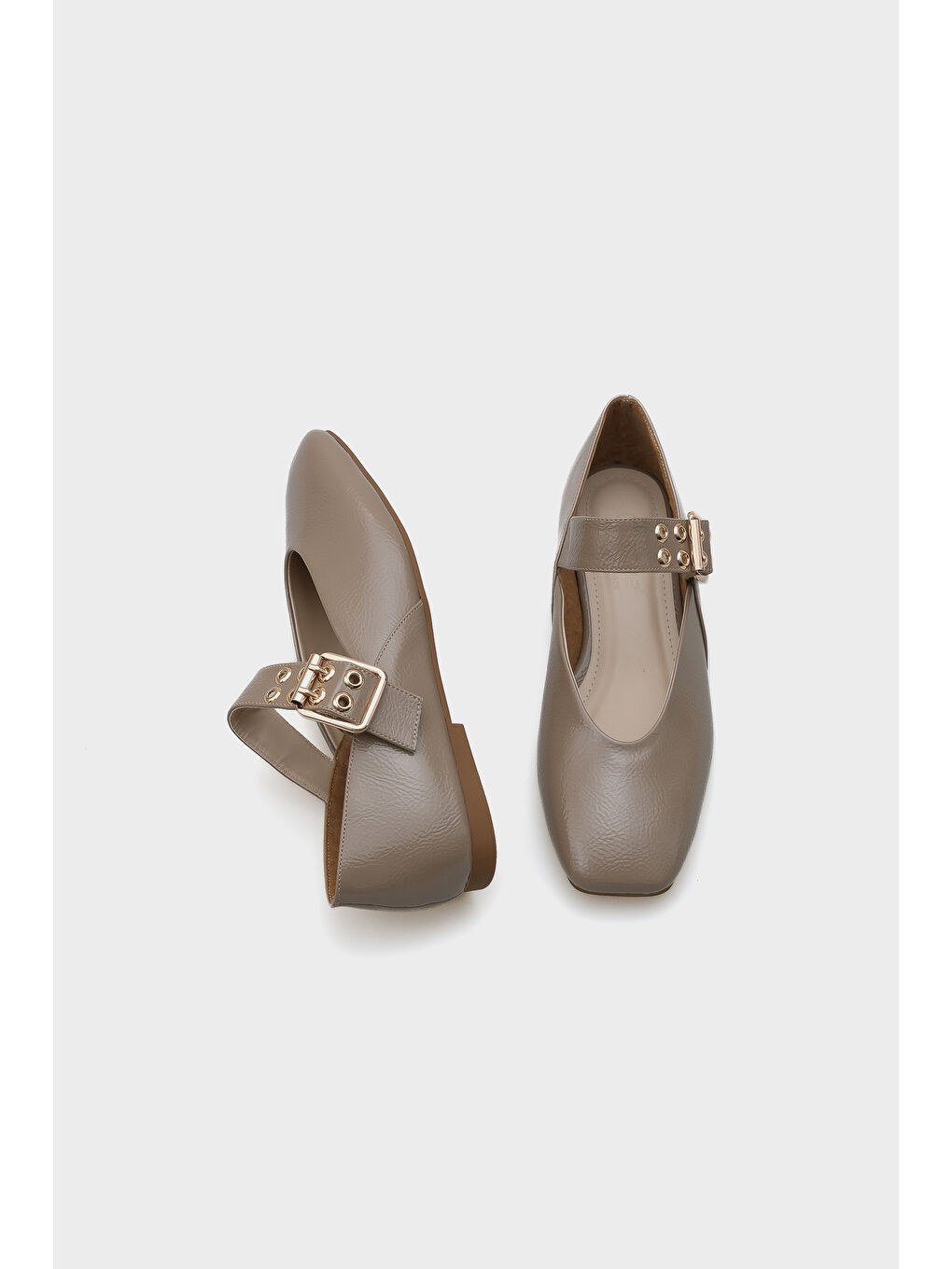 Bej Arlina Tek Bant Kemerli Kadın Babet-3