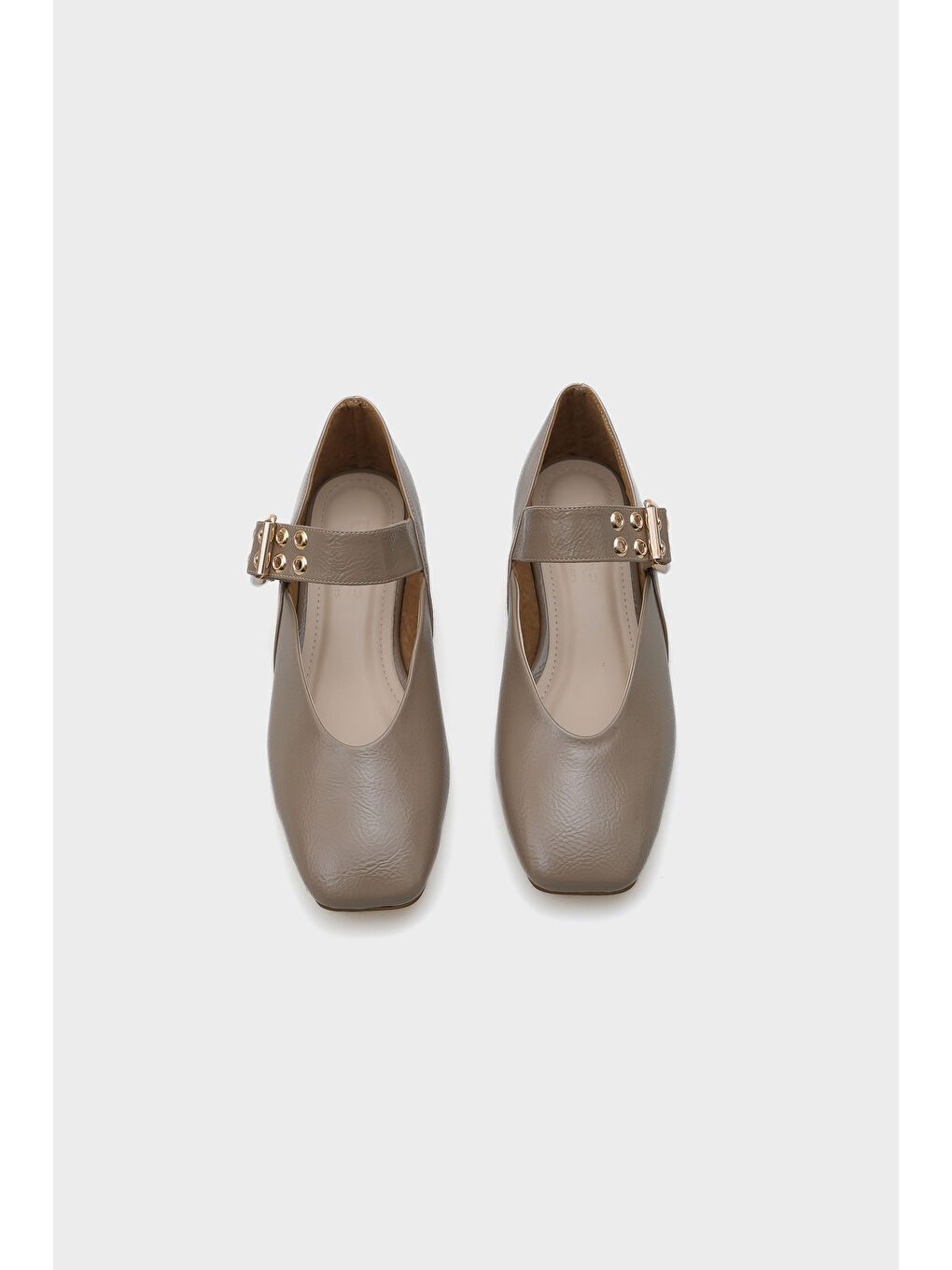 Bej Arlina Tek Bant Kemerli Kadın Babet-5