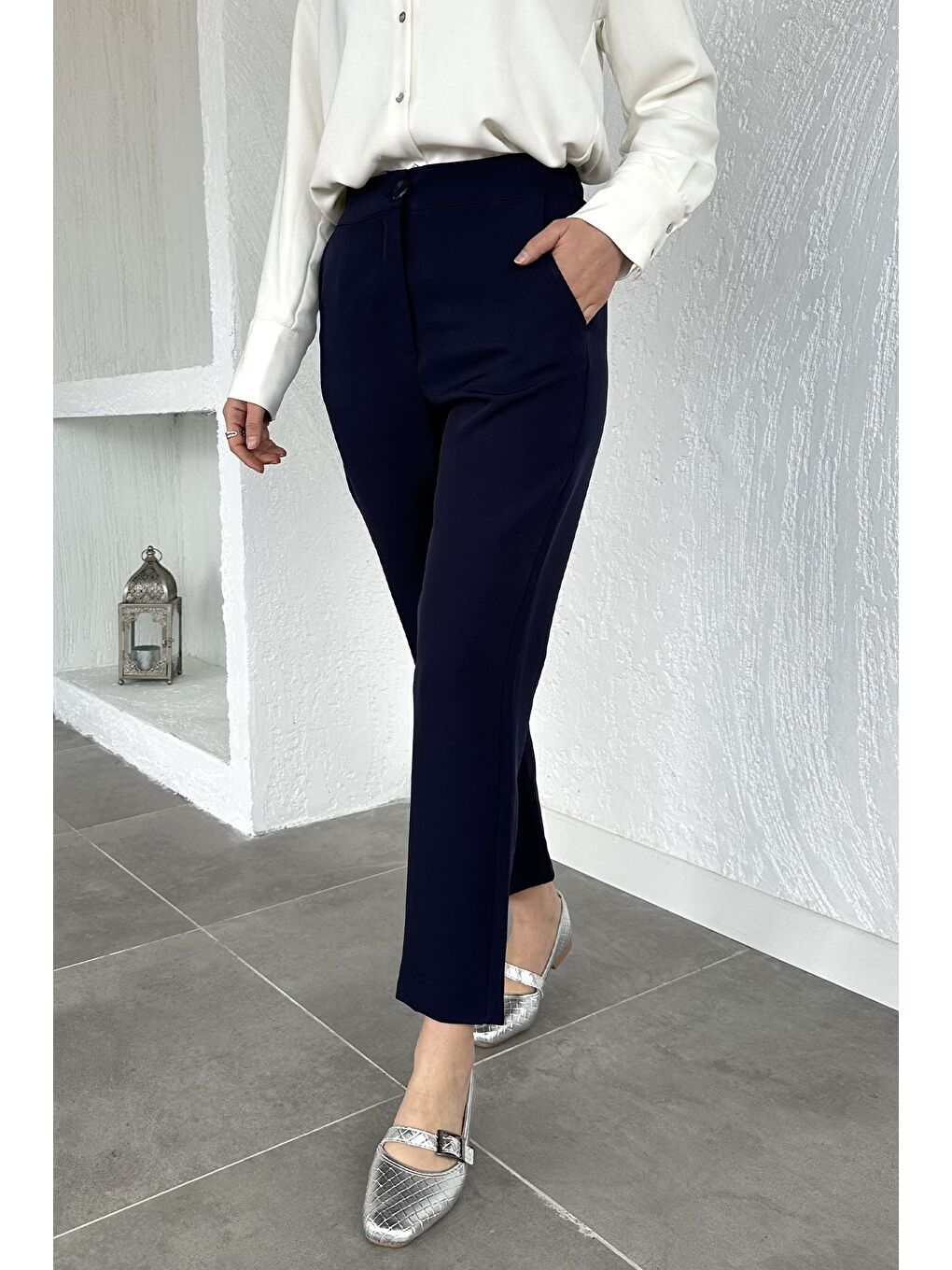 Lacivert Puane Bel Lastikli Yüksek Bel Tesettür Kumaş Pantolon-2