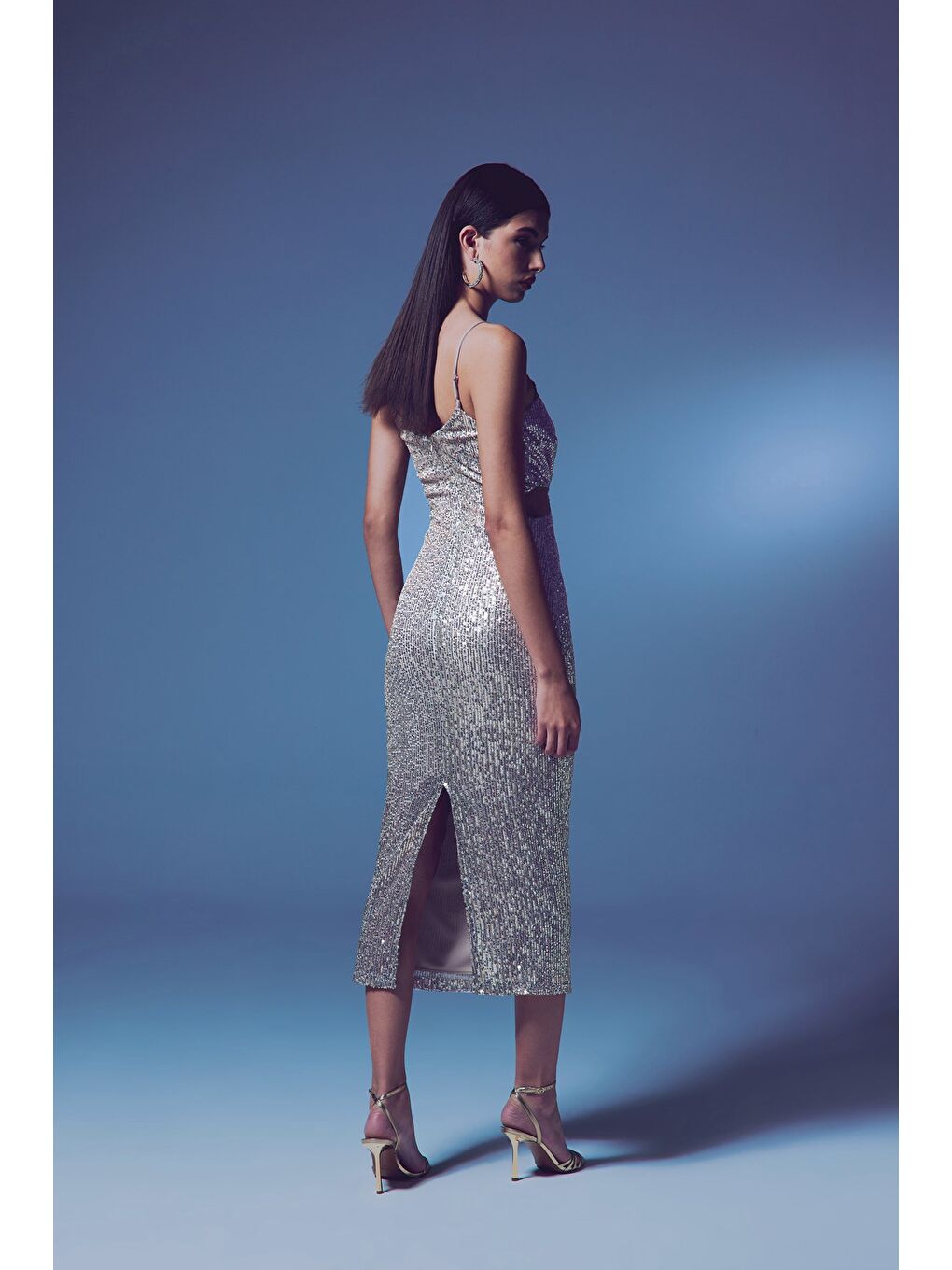 Dekolteli Payet Elbise - Bej-6