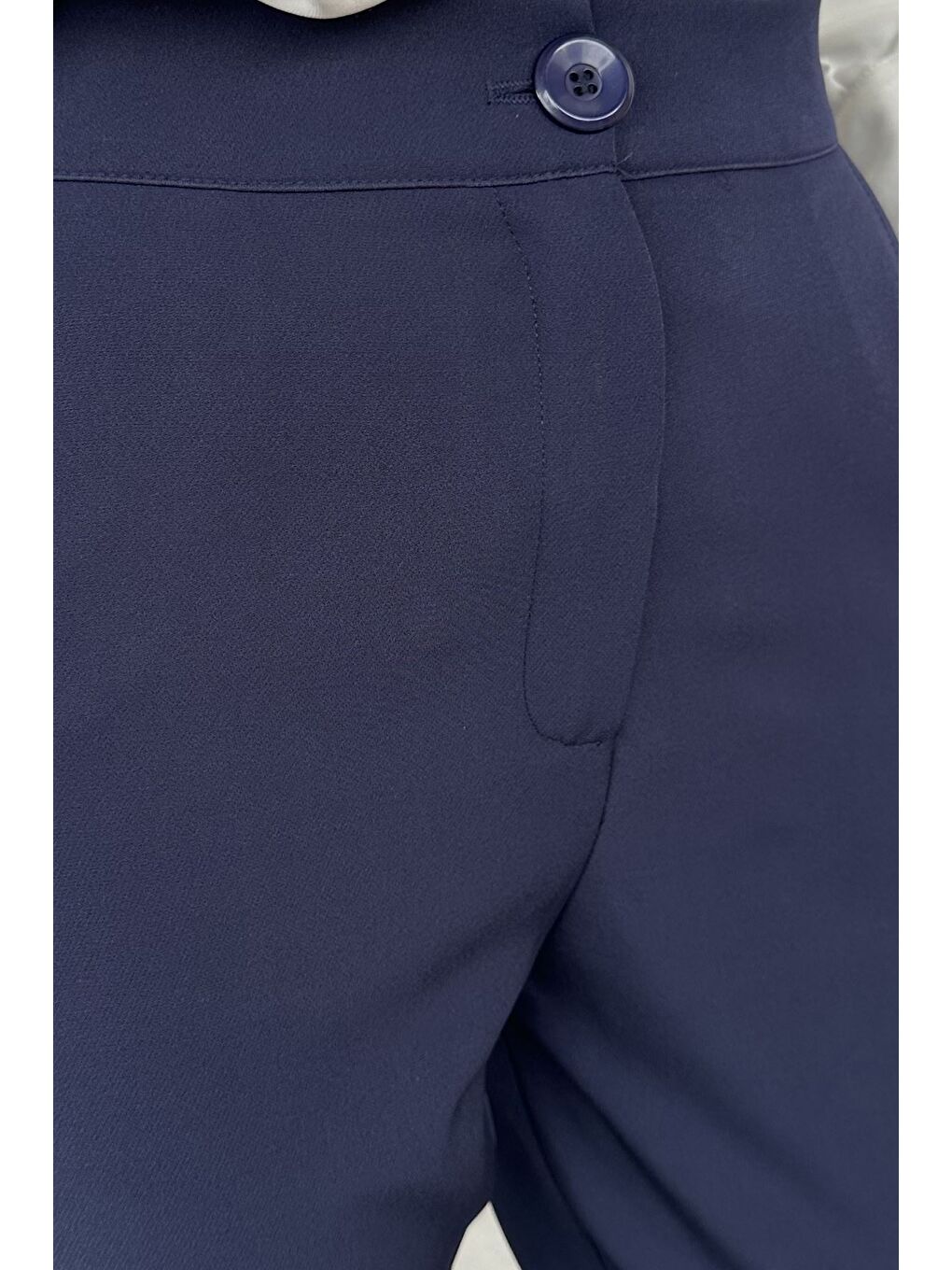 Lacivert Puane Bel Lastikli Yüksek Bel Tesettür Kumaş Pantolon-6