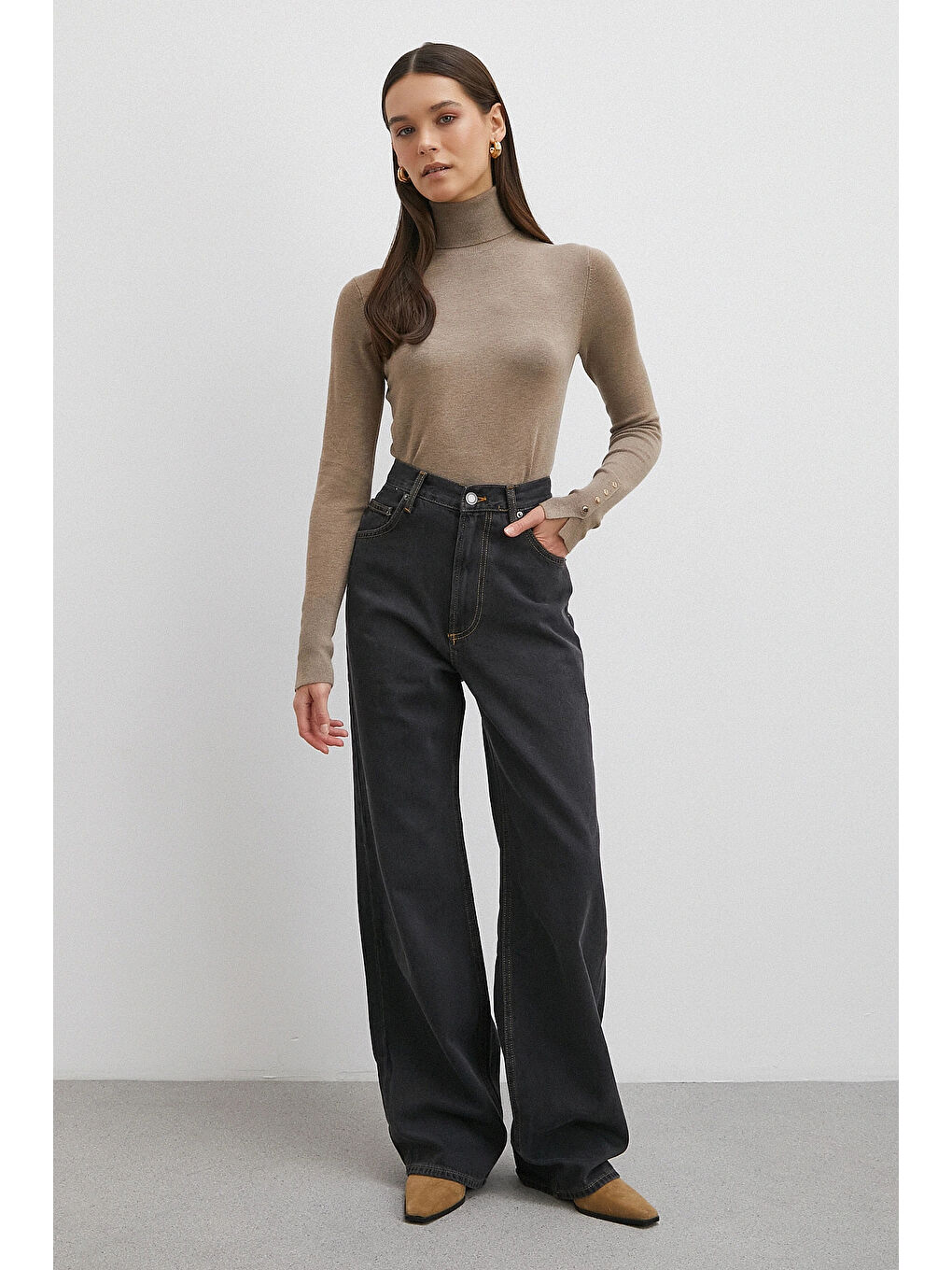 Beş Cepli Yüksek Bel Jean Siyah-1