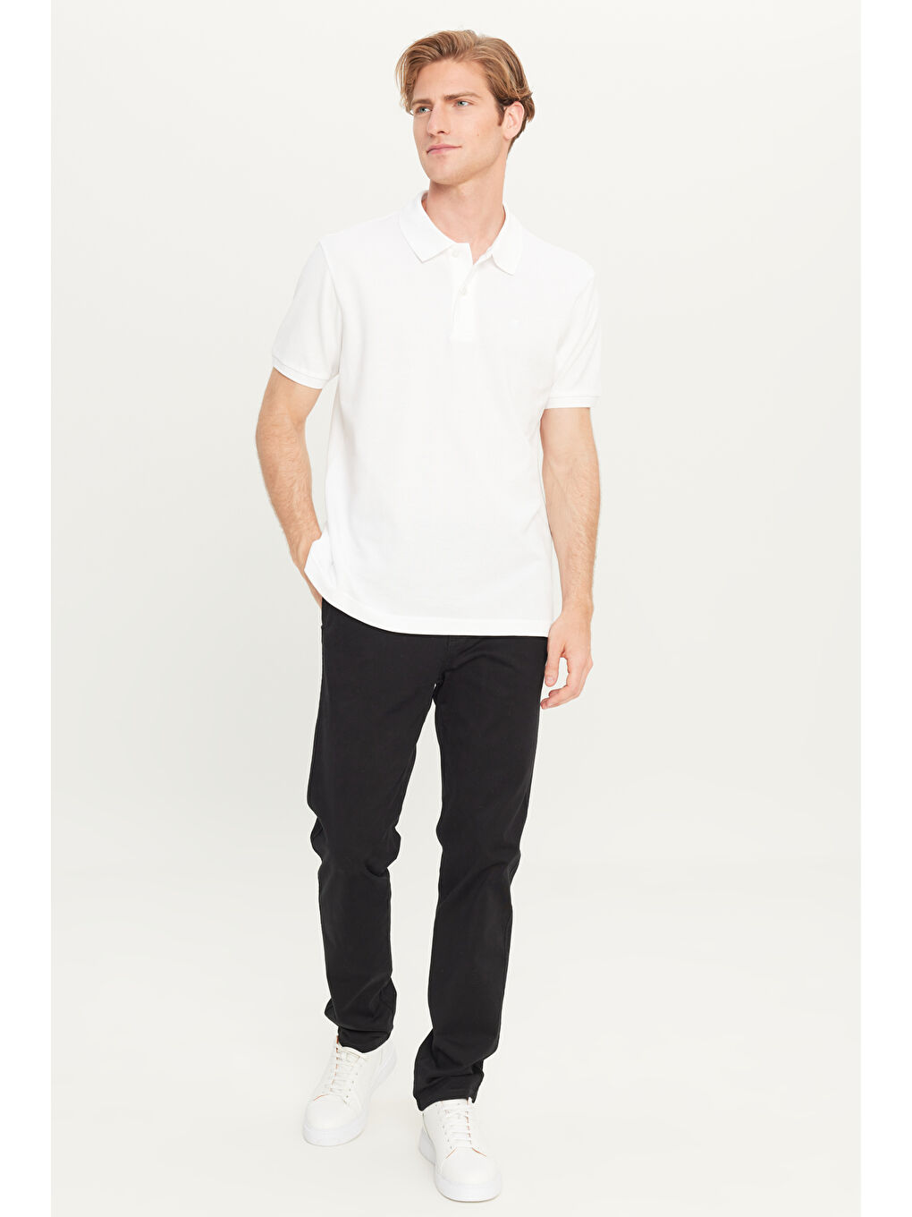 %100 Pamuk Regular Fit Normal Kesim Beyaz Polo Yaka Tişört-2