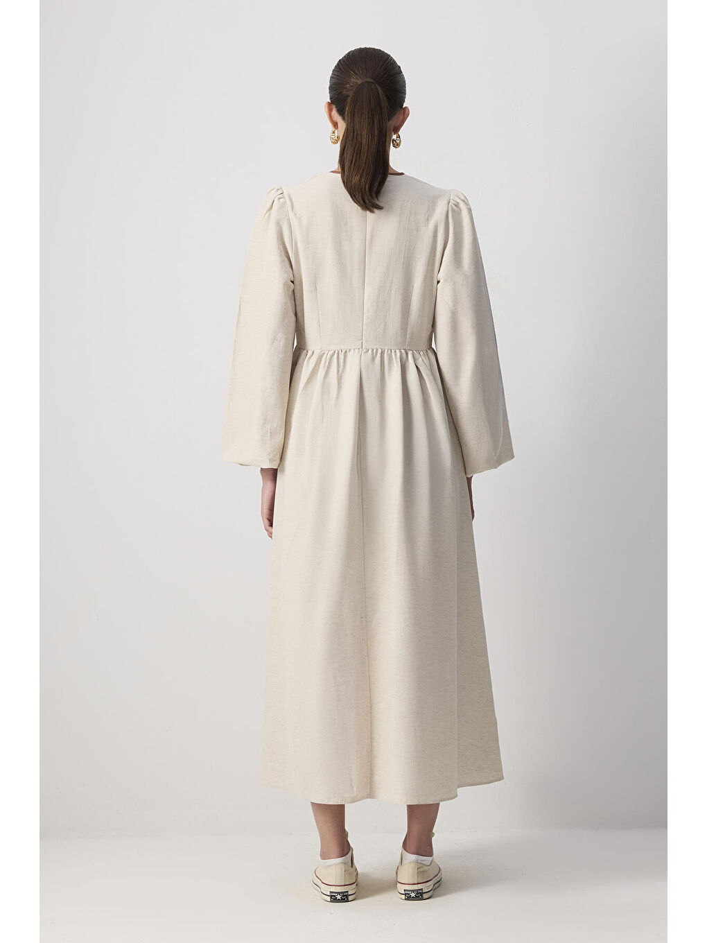 Bej Balon Kol Fiyonklu Elbise-3