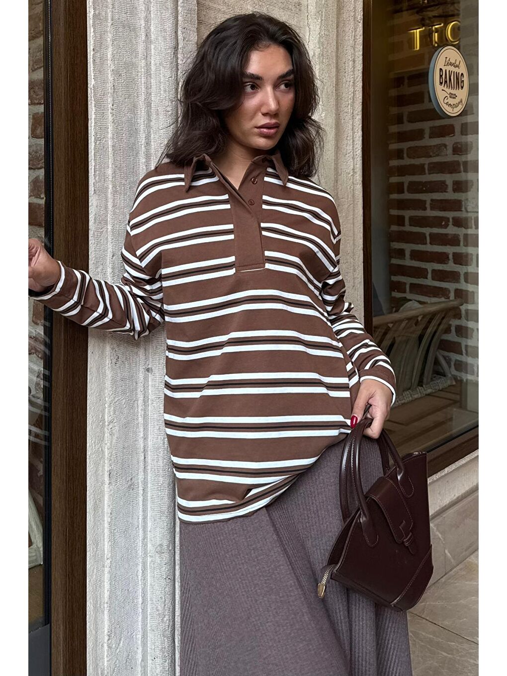 Kahverengi Çizgili Düğmeli Polo Yaka Kadın Uzun Kollu Tişört  Mg2587-3