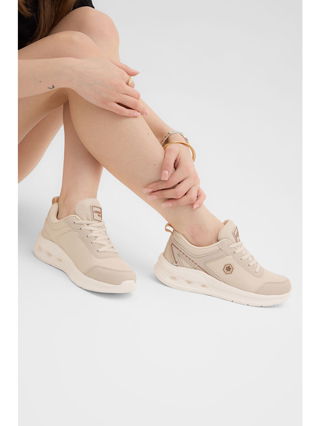 Kadın Bej Rahat Kalıp Hafif  Konforlu Sneaker-2