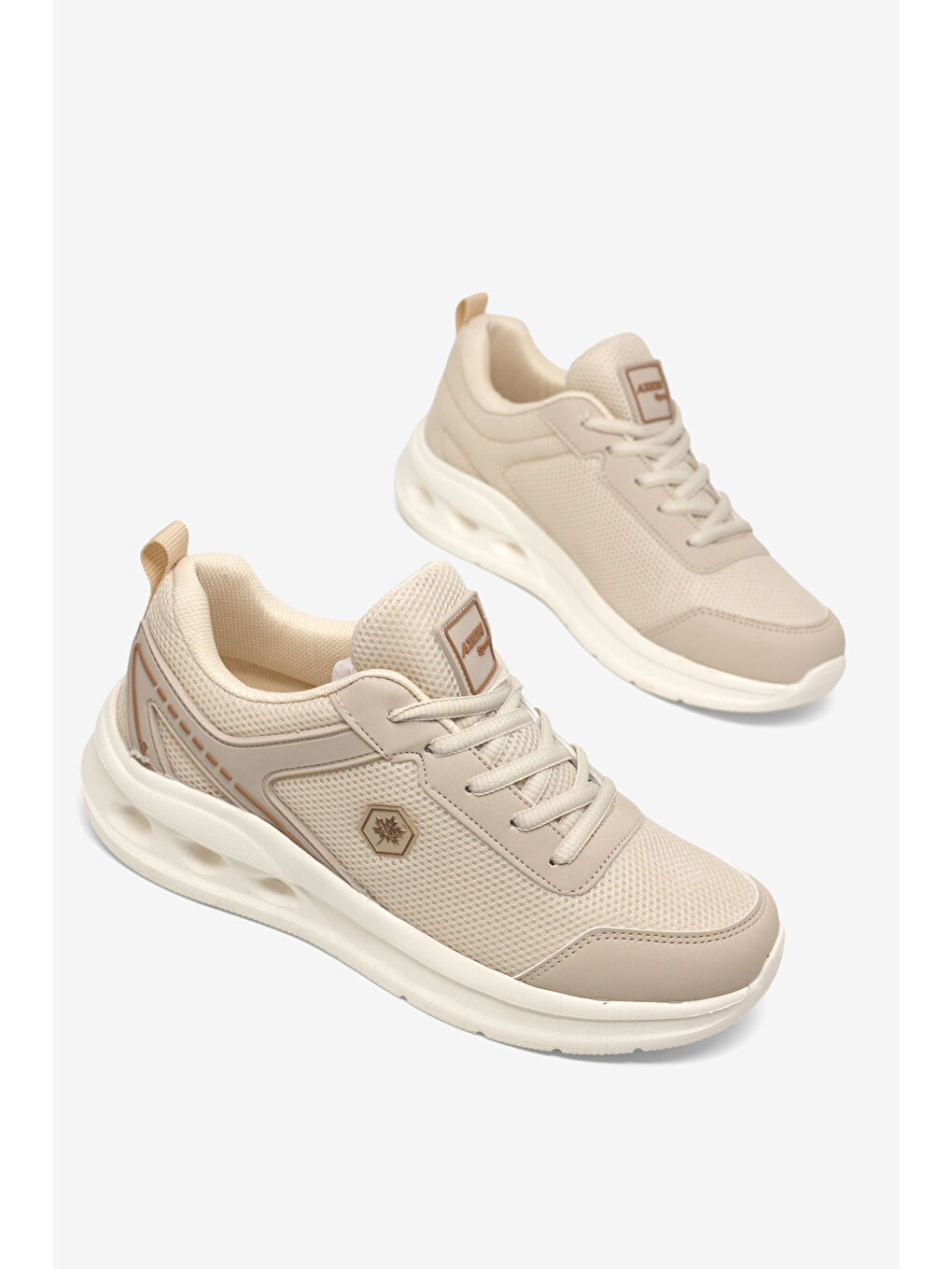 Kadın Bej Rahat Kalıp Hafif  Konforlu Sneaker-4