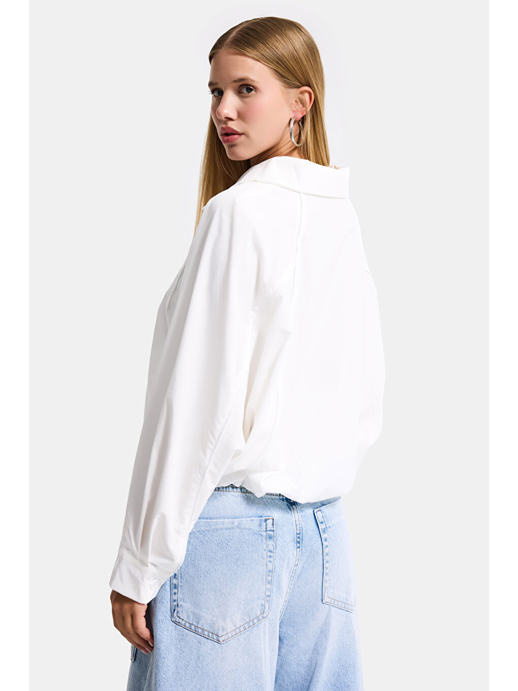 kadın Beyaz Renk w5 Oversize Özel Organik Kumaş Tasarım Gömlek Ceket-4