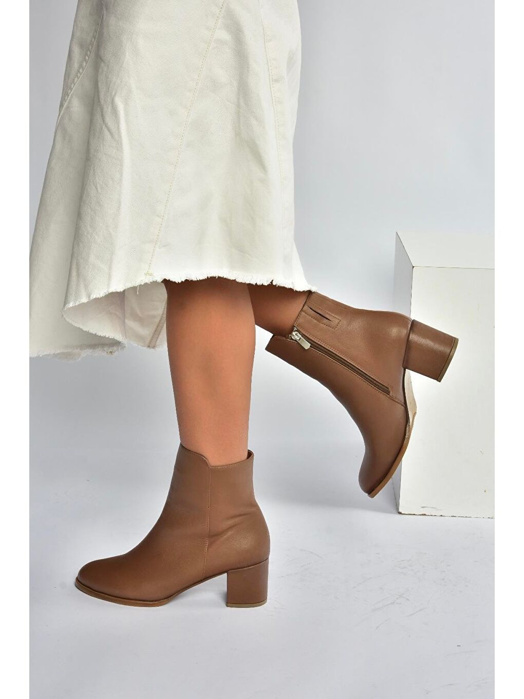 Bej Vizon Kadın Bot V468581003-3