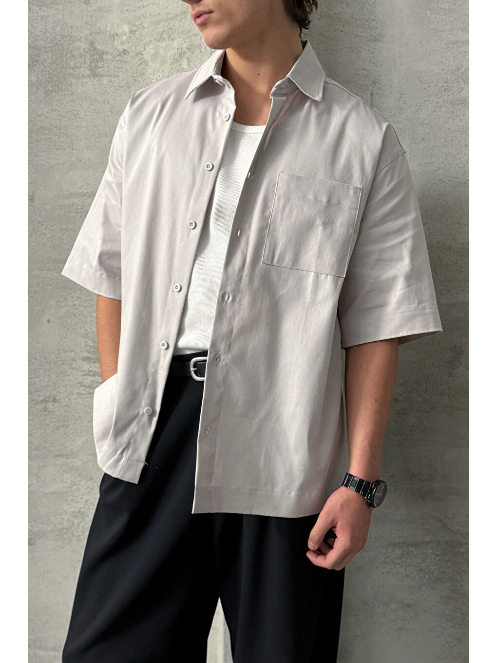 Bej Erkek Oversize Kısa Kol Gabardin Gömlek-2