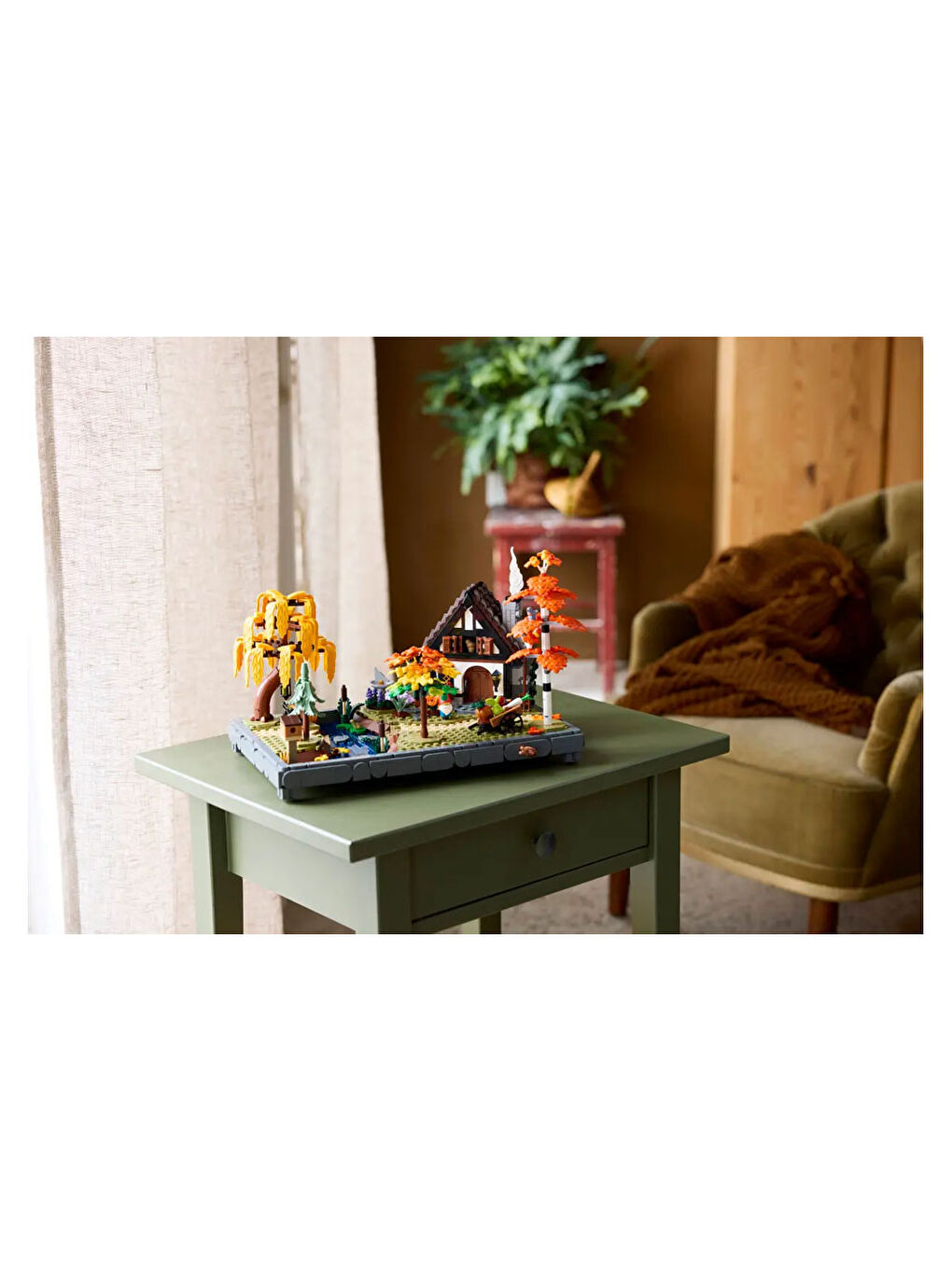 Icons Sonbahar Bağ Evi Bahçesi 11372-3