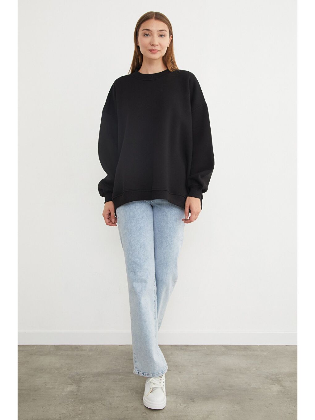 Siyah 3 İplik Basic Oversize Sweatshirt-1