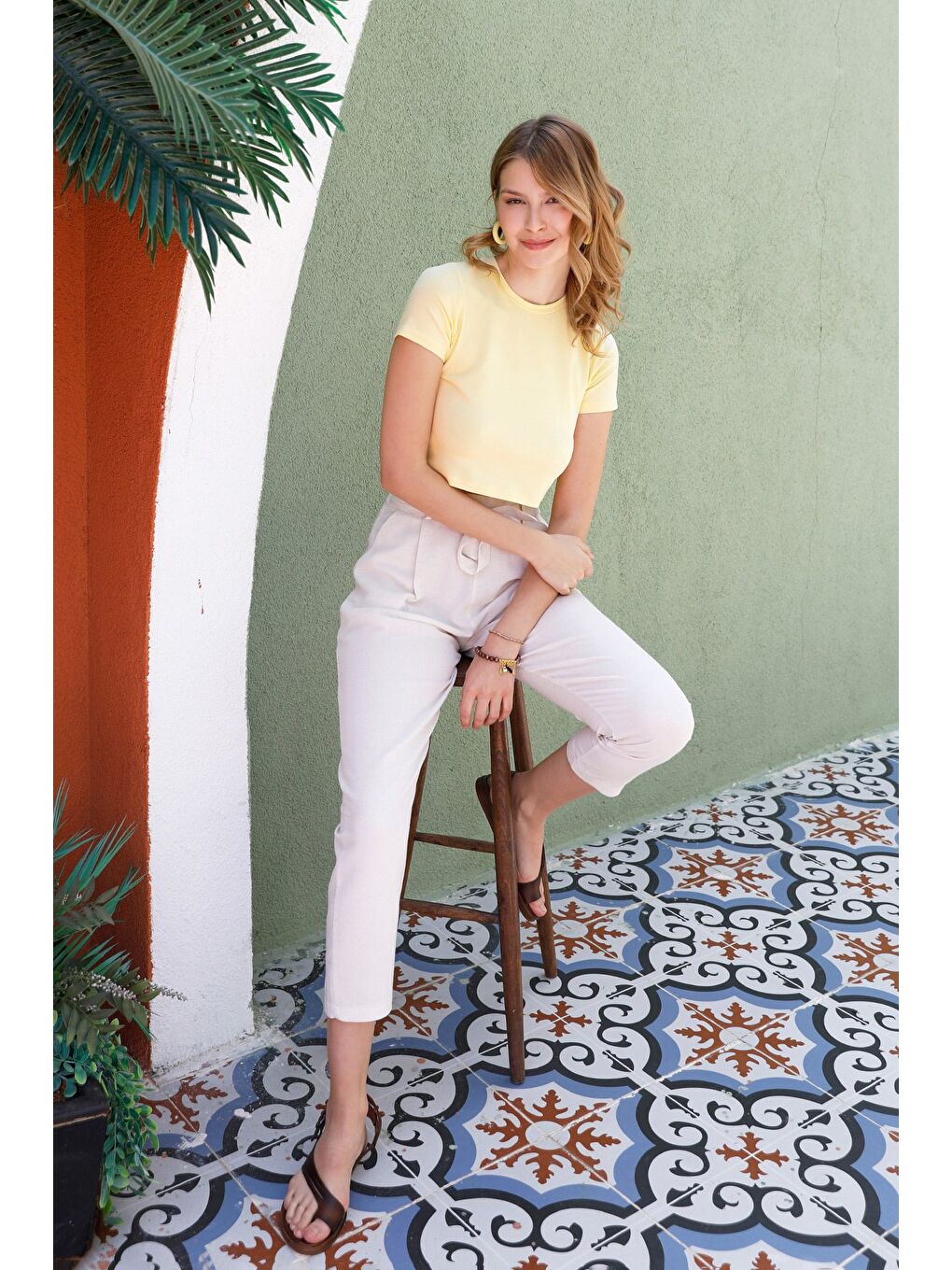 Sarı Basic Bisiklet Yaka Crop Tişört-3