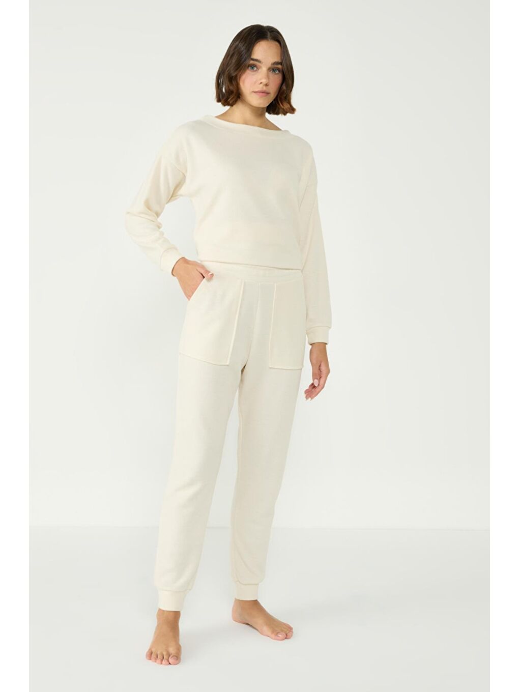 Selanik Yaka Düşük Omuz Uzun Kol Manşetli Cepli Pantolon Takım 405057 Ekru-1