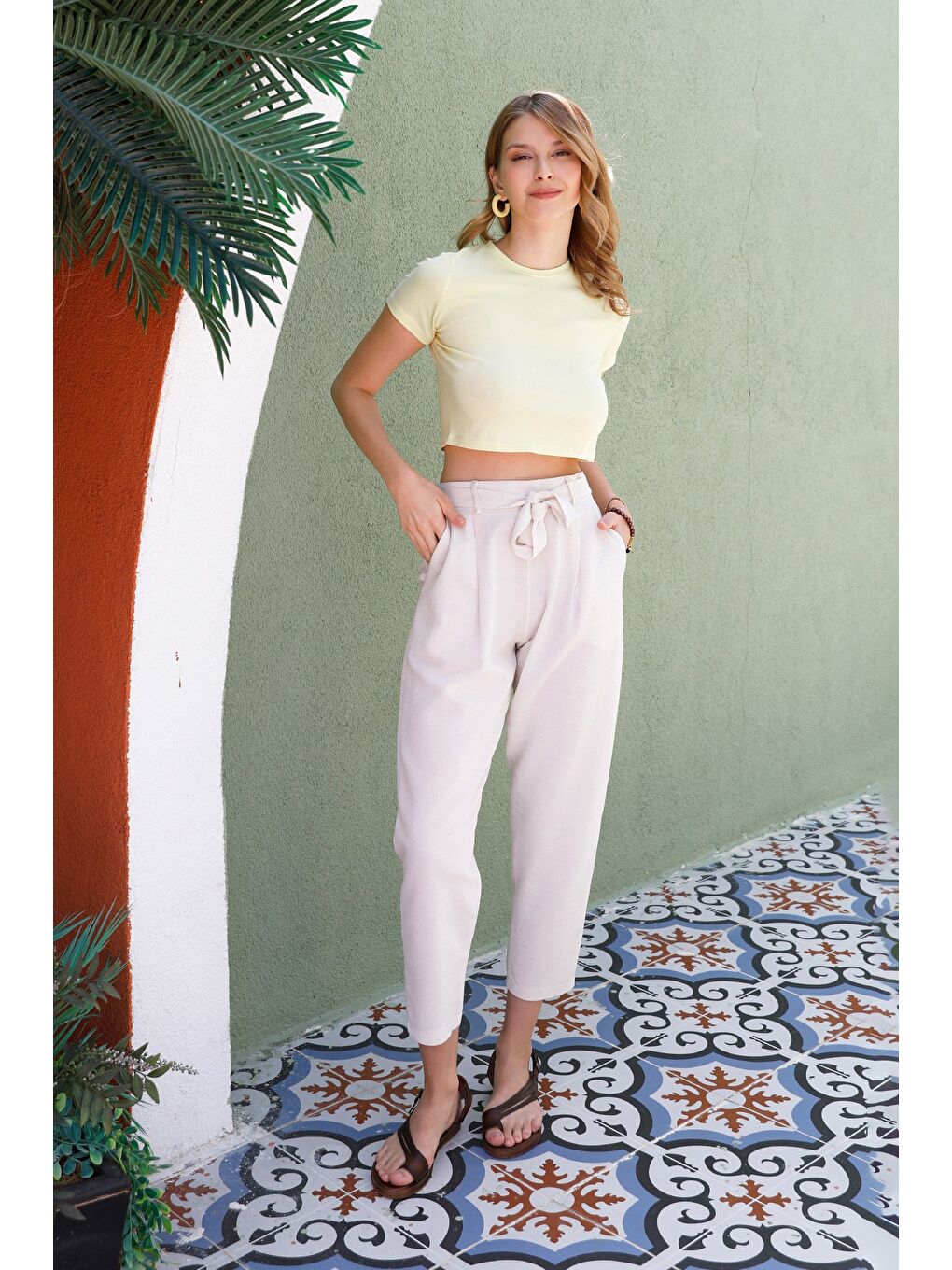 Bej Beli Bağlamalı Straight Keten Pantolon