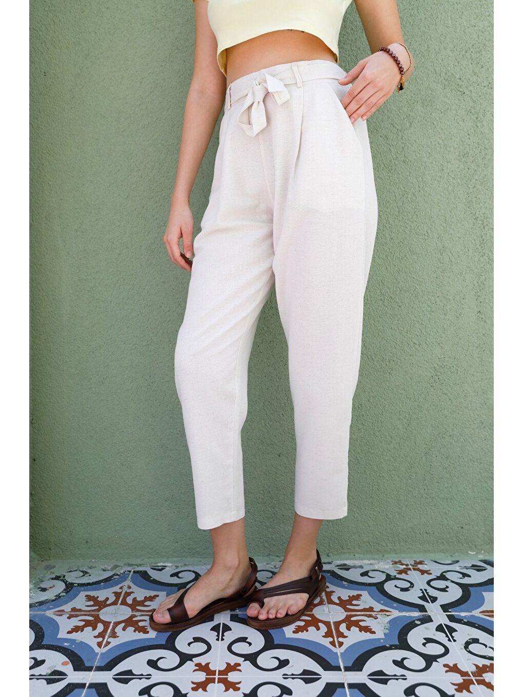 Bej Beli Bağlamalı Straight Keten Pantolon-1