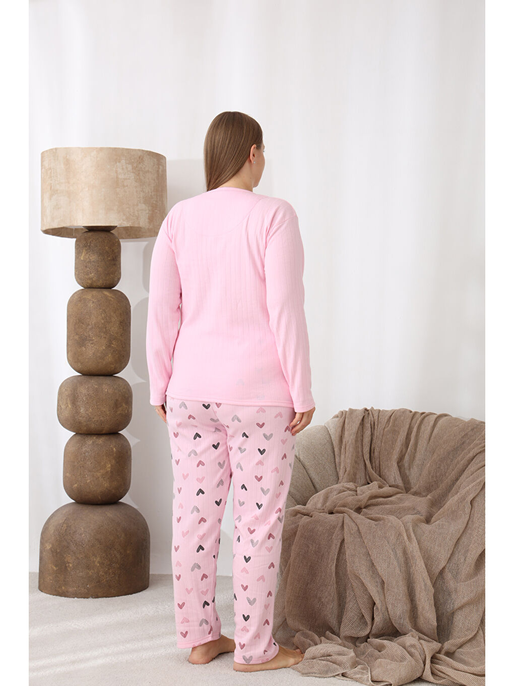 Pembe Şardonlu İnterlok Kumaş Büyük Beden Kışlık Kadın Pijama Takımı 1160-4