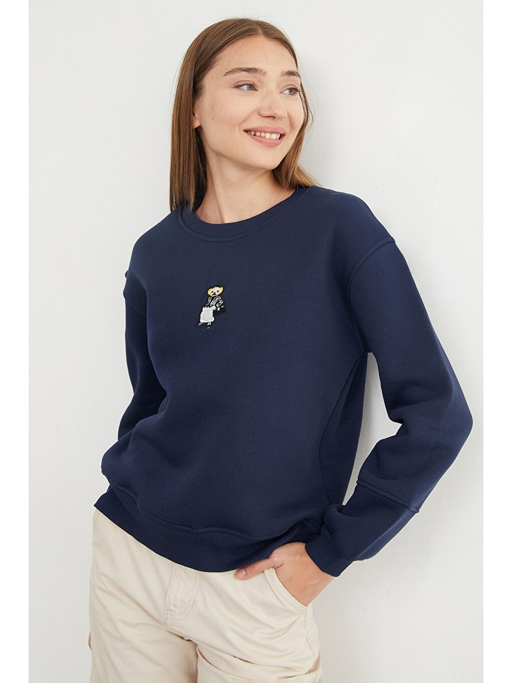 Lacivert 3 İplik Ayıcık Nakışlı Bisiklet Yaka Sweatshirt