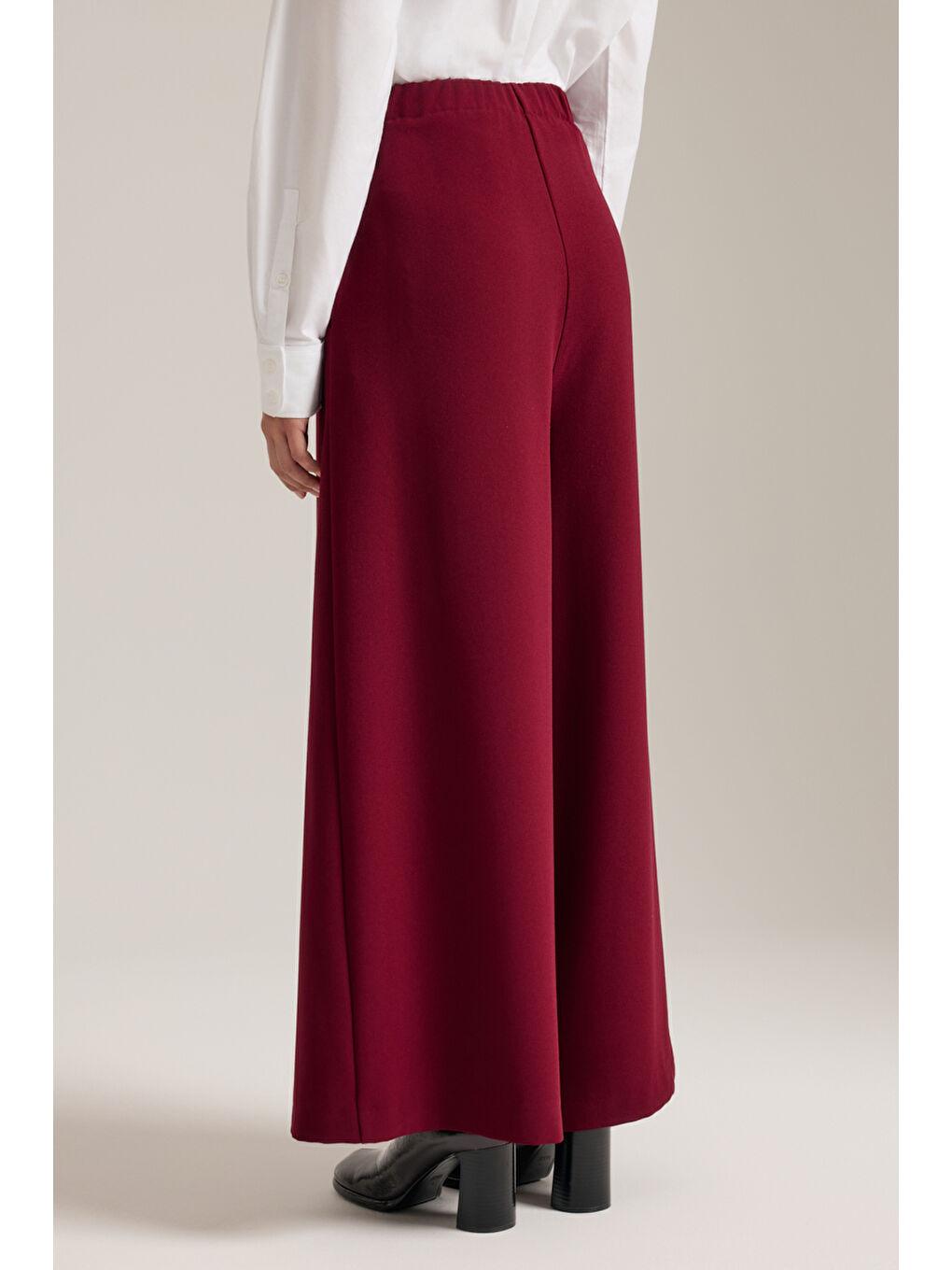 Bordo Beli Lastik Detaylı Dökümlü Pantolon Etek-4