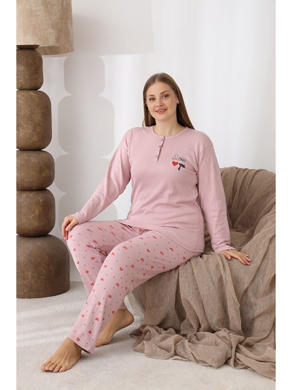Pembe Şardonlu İnterlok Kumaş Büyük Beden Kışlık Kadın Pijama Takımı 1160-3