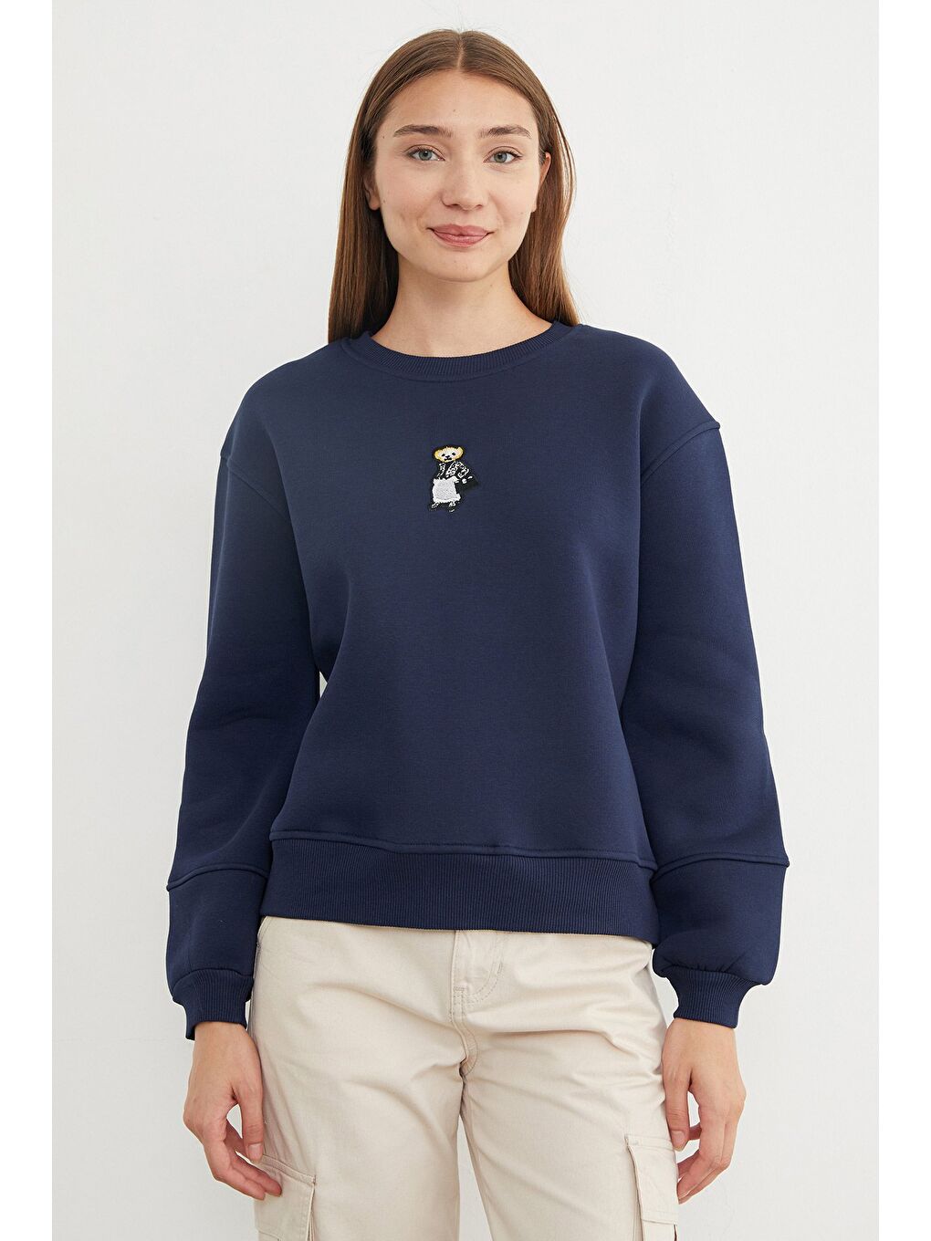 Lacivert 3 İplik Ayıcık Nakışlı Bisiklet Yaka Sweatshirt-1