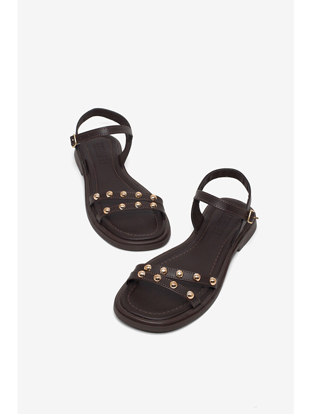 Kahverengi Kadın Kahve Rahat Kalıp Çift Bantlı Tokalı Taşlı Sandalet