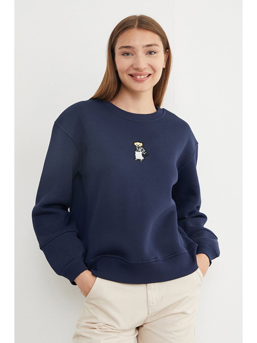 Lacivert 3 İplik Ayıcık Nakışlı Bisiklet Yaka Sweatshirt-2