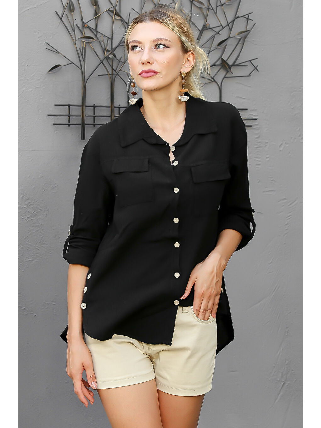 Siyah Gömlek Yaka Uzun Kol Düz Renk Düğmeli Çift Kapaklı Cepli Dokuma Gömlek-3