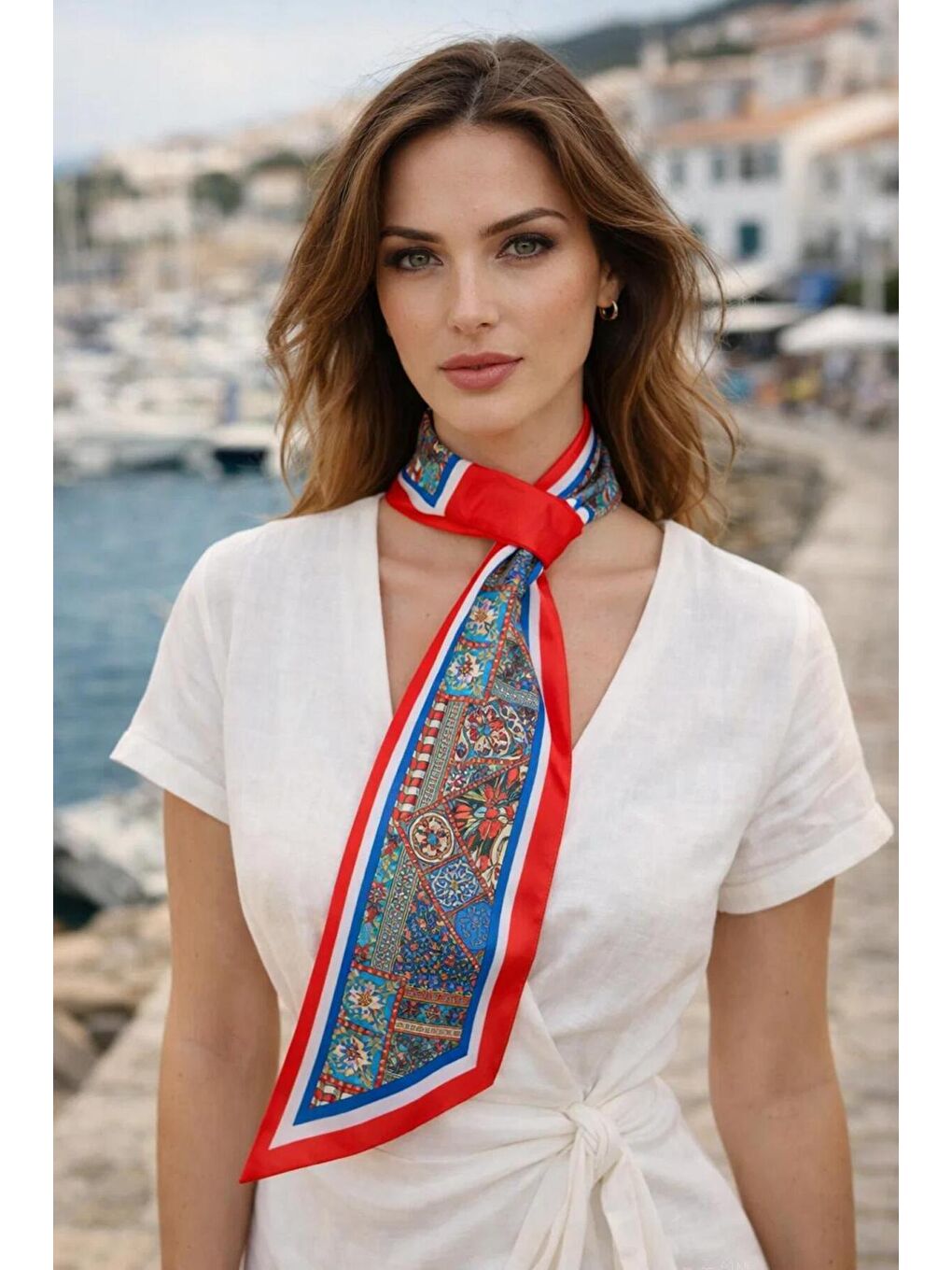 Kadın Kırmızı Mavi Etnik Desenli Boyun Fuları FLR1013 KIRMIZI-4