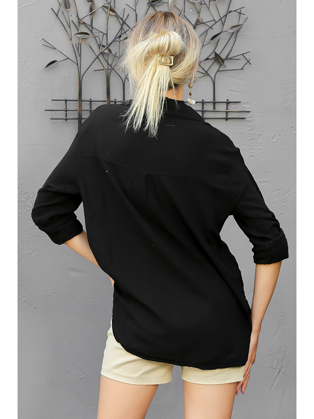 Siyah Gömlek Yaka Uzun Kol Düz Renk Düğmeli Çift Kapaklı Cepli Dokuma Gömlek-5