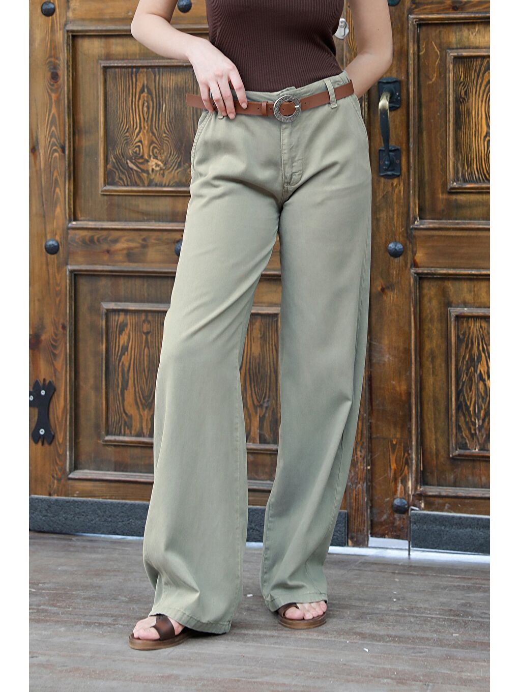 Haki Beli Lastikli Düğmeli Lyocell Kumaş Pantolon-1