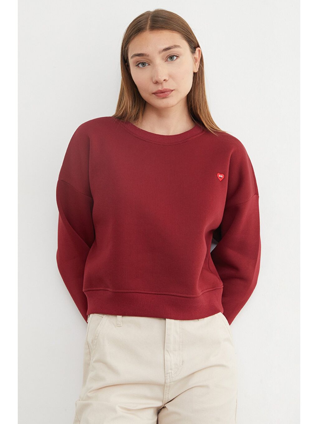 Bordo 3 İplik Kalp Nakışlı Bisiklet Yaka Sweatshirt-2