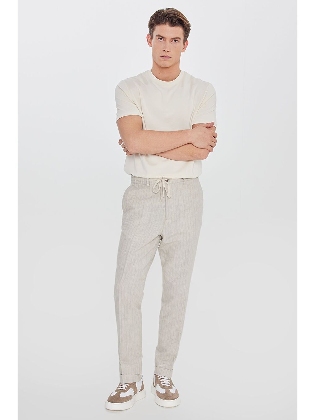Erkek Bej Pamuklu Keten Slim Fit Dar Kesim Beli Bağlamalı Çizgili Pantolon-2