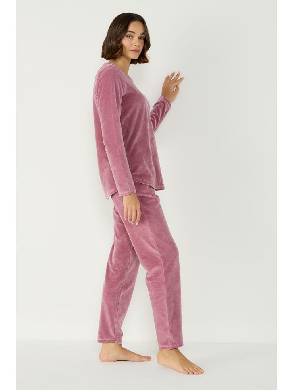 Kadife Bisiklet Yaka Uzun Kol Pijama Takım 403080 Pembe-4