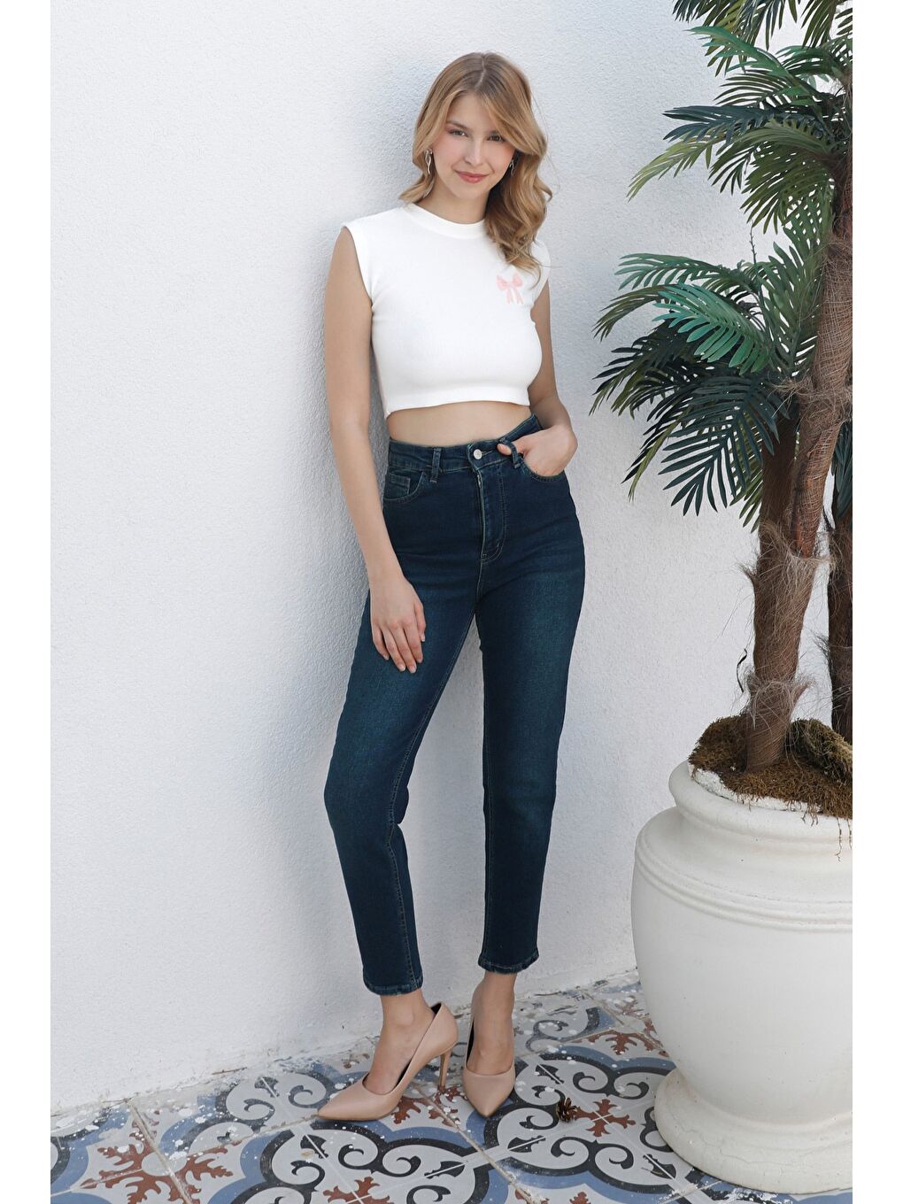 Beyaz Kurdele Nakışlı Fitilli Bluz-2