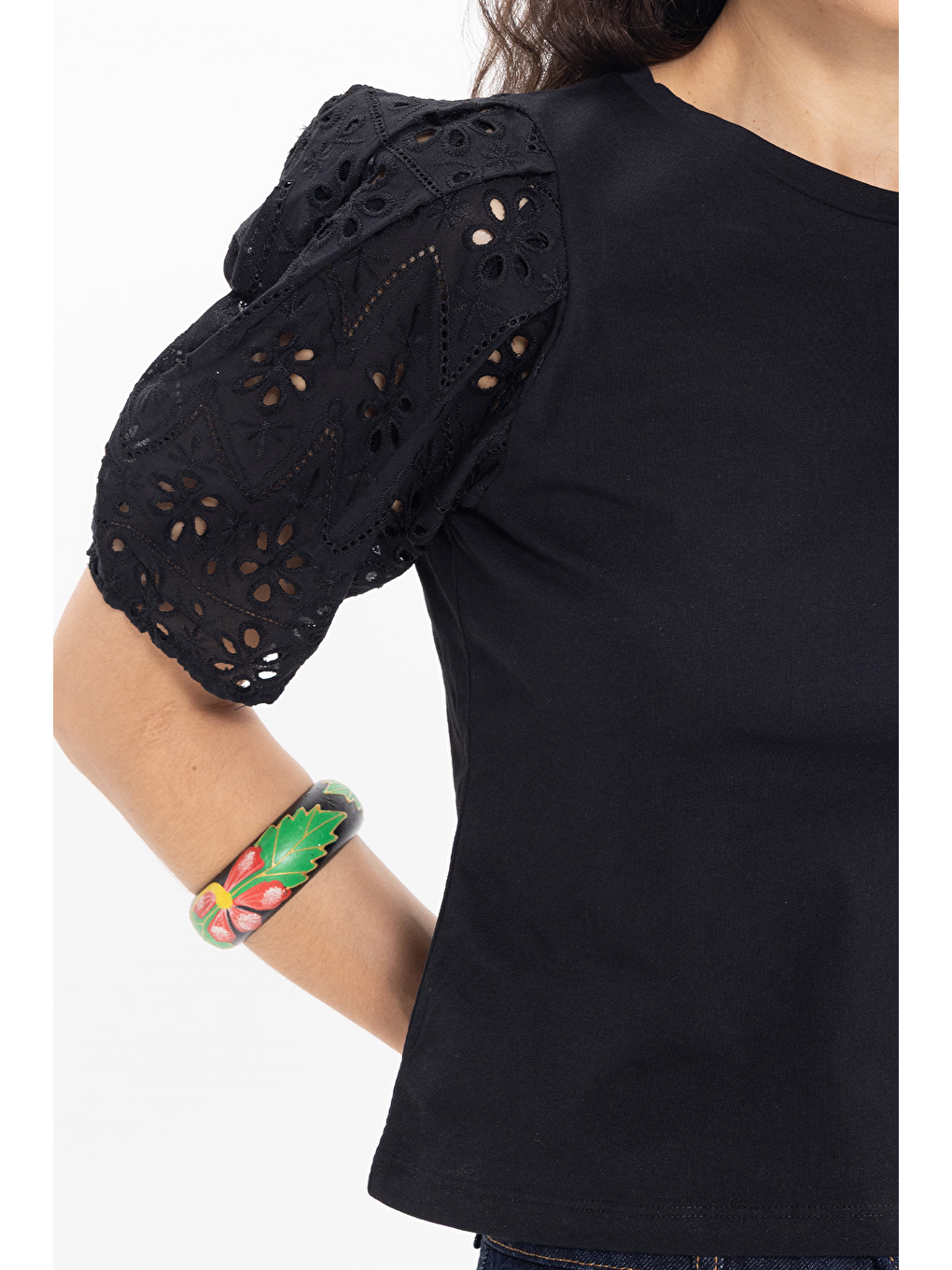 Kadın Slim Fit Dar Kesim %100 Pamuk Kısa Kollu Bisiklet Yaka Siyah Tişört-3