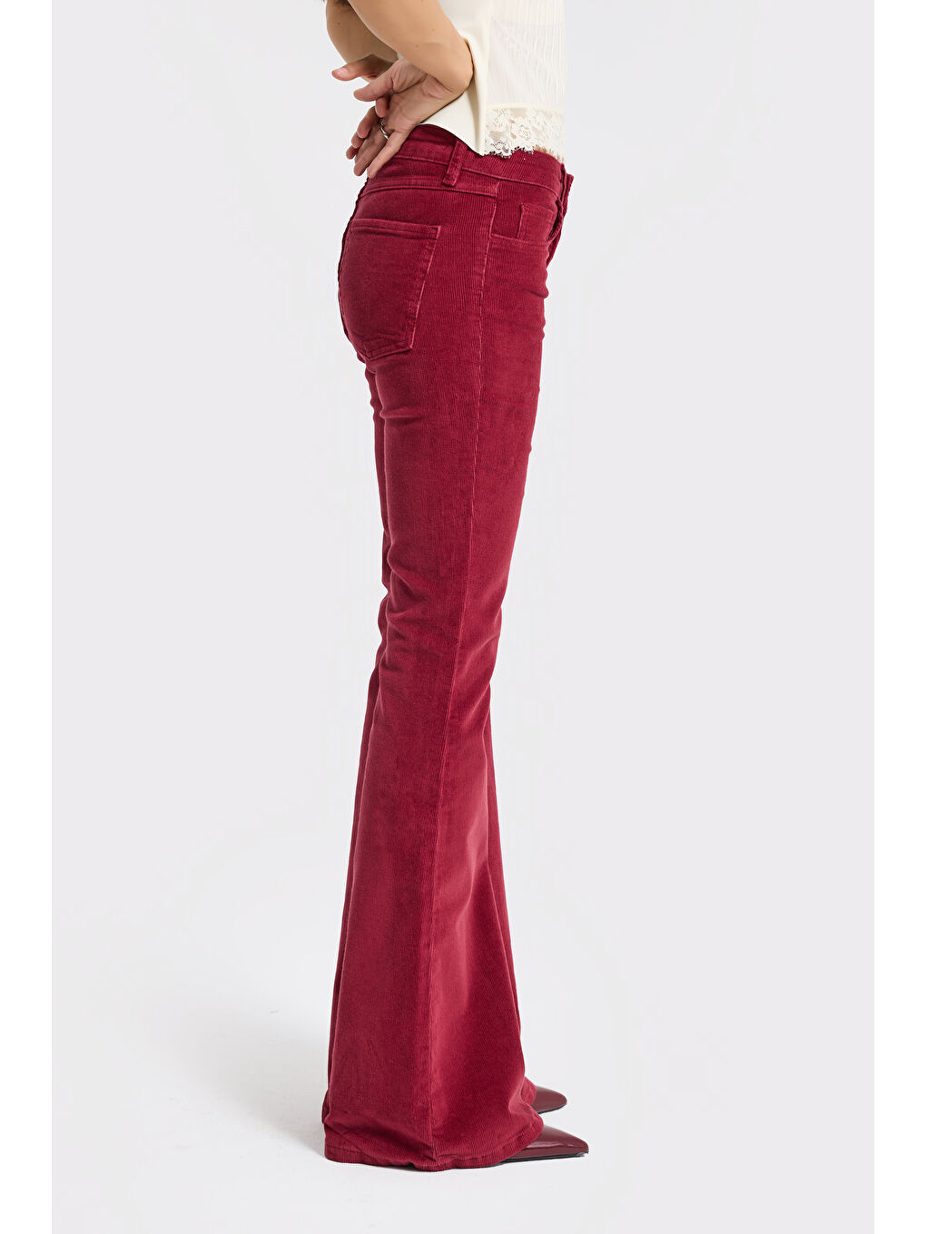 Kadın Bordo Renk 26w5-35 Flare Fit İnce Fitilli Velvet Kadife Kumaş Pantolon-3