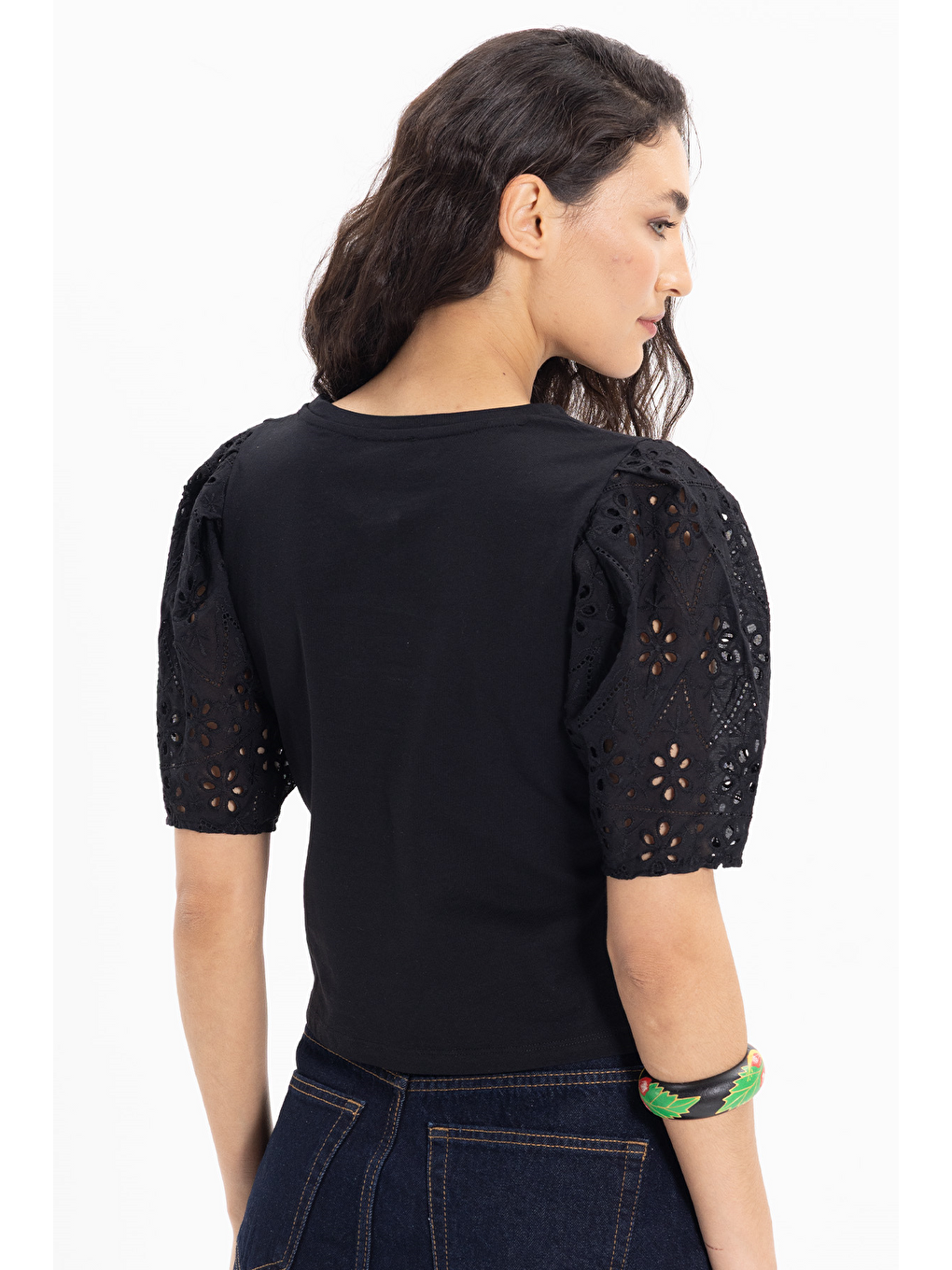 Kadın Slim Fit Dar Kesim %100 Pamuk Kısa Kollu Bisiklet Yaka Siyah Tişört-4