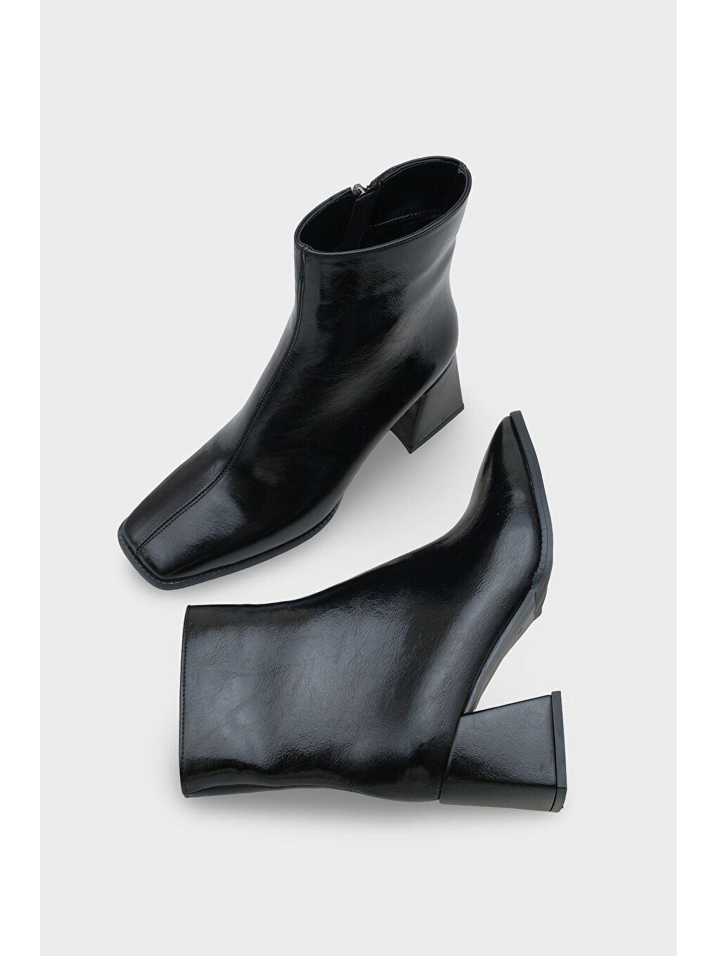 Siyah Celine Kadın bot-4