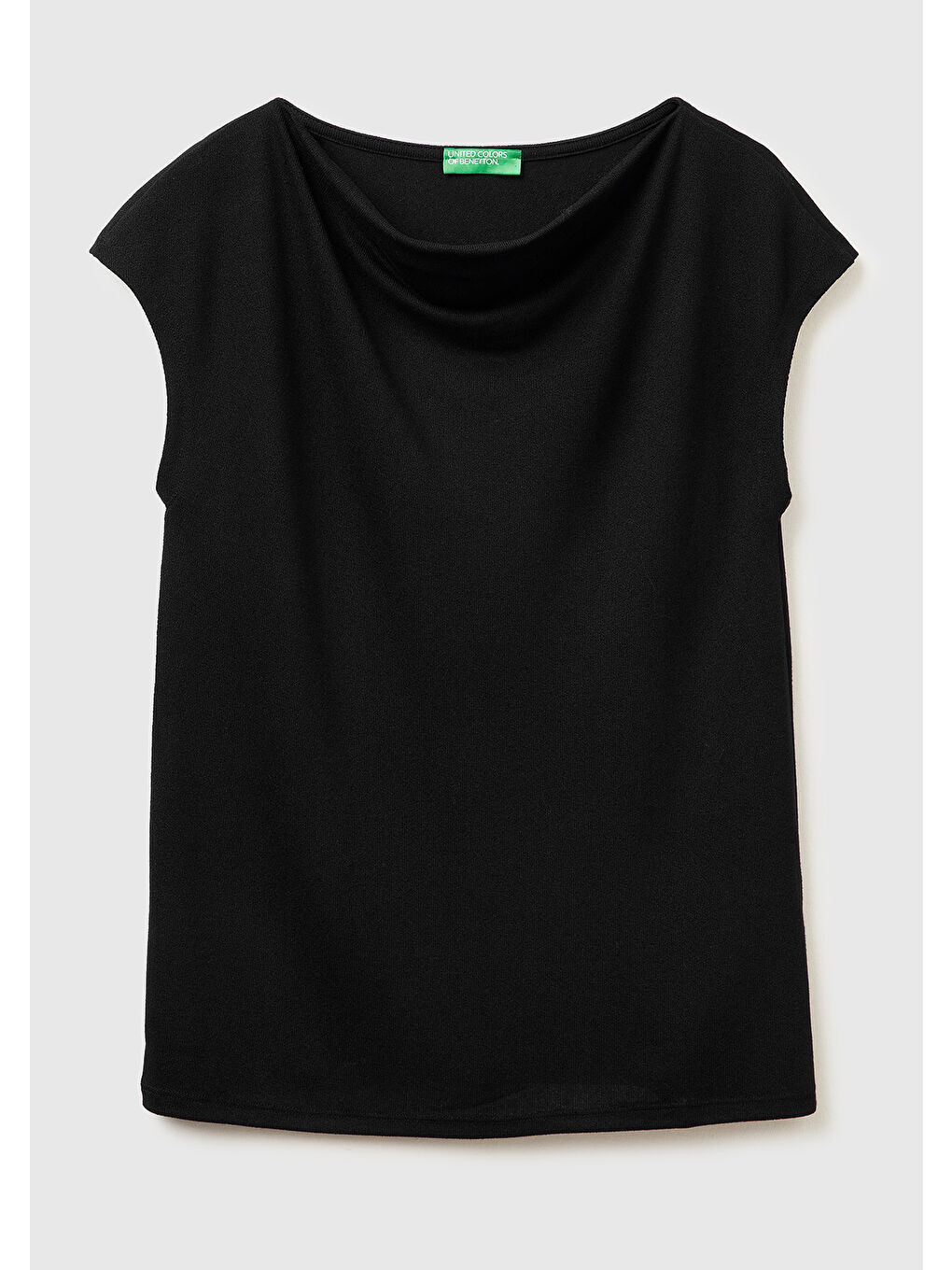 Kadın Siyah Viskoz Karışımlı Kayık Yaka Kolsuz Üst-1