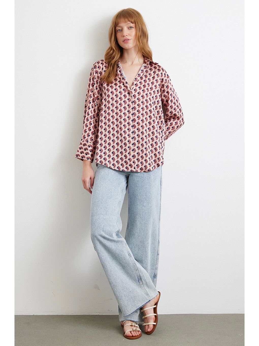 Geometrik Desenli Saten Gömlek Pembe-1