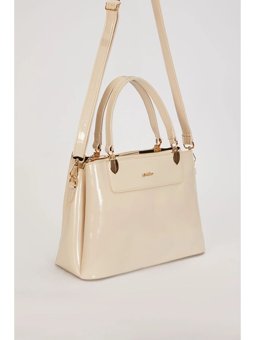 Kahverengi Krem Rugan Kadın El ve Omuz Çantası 930120-1