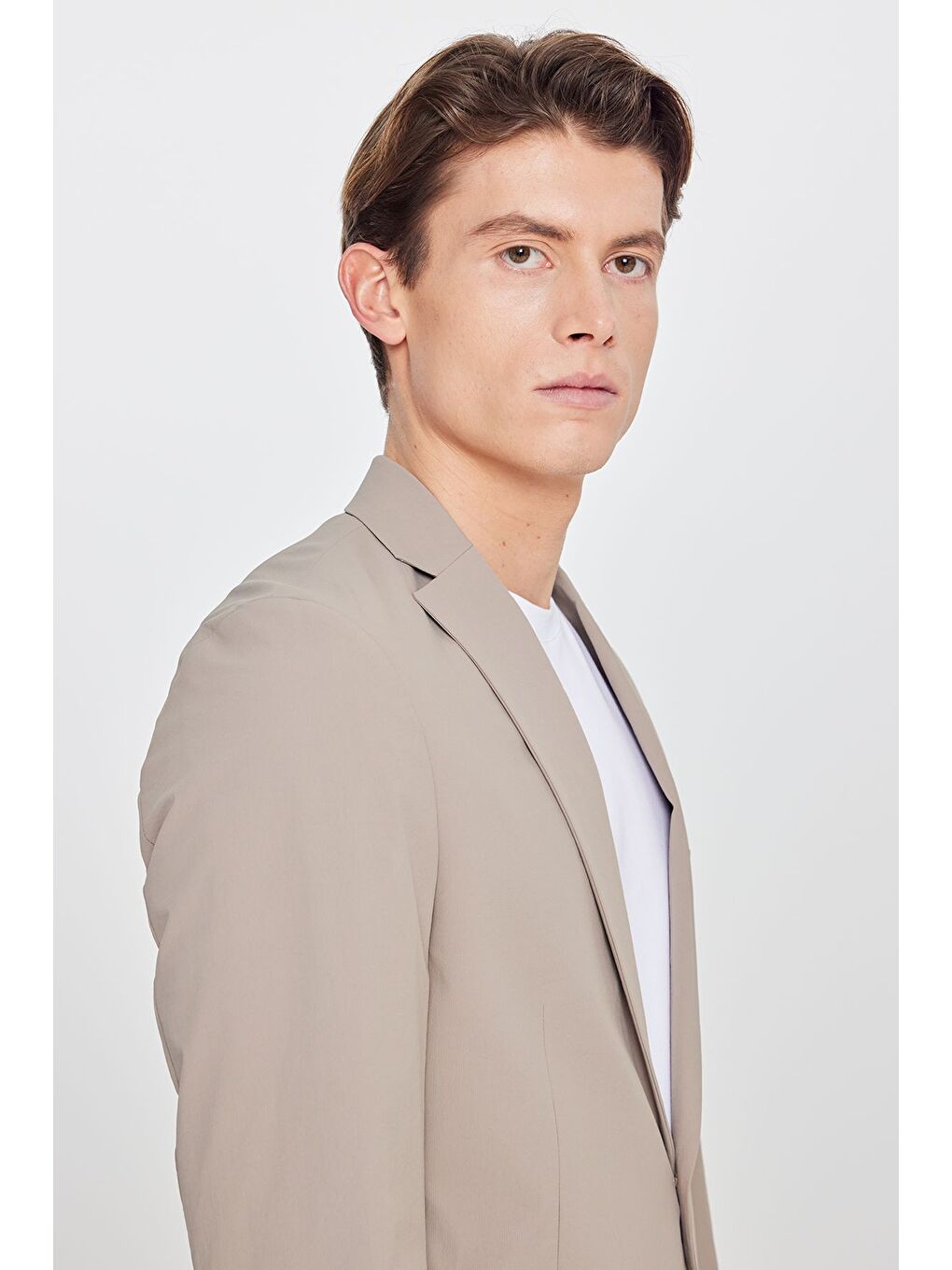 Erkek Bej Slim Fit Dar Kesim Mono Yaka Torba Cepli Esnek Takım Elbise-3