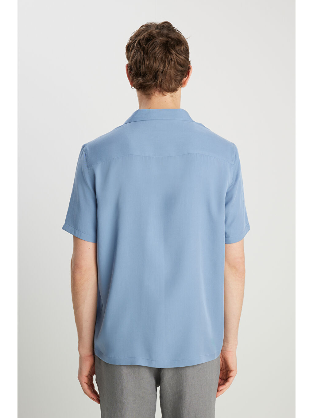 İndigo Relaxed Fit Geniş Kesim Yumuşak Dokulu Mavi Gömlek-4