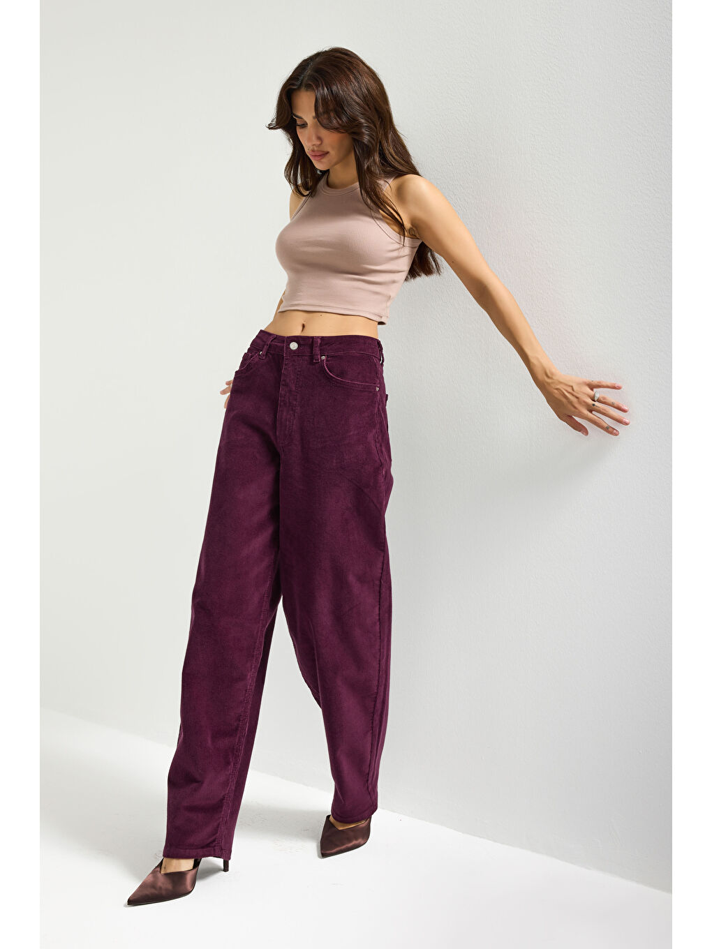 Kadın Mor Renk 26w5-111 Skater Fit Esnek Kumaş İnce Fitilli Velvet Kadife Kumaş Pantolon-4