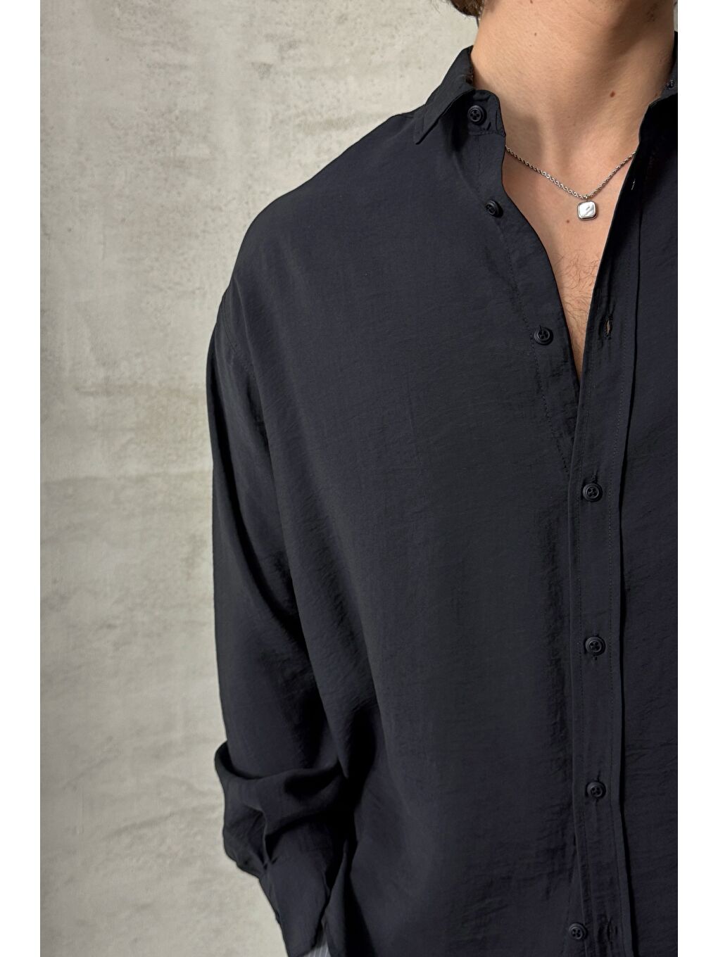 Siyah Erkek Oversize Modal Gömlek-4