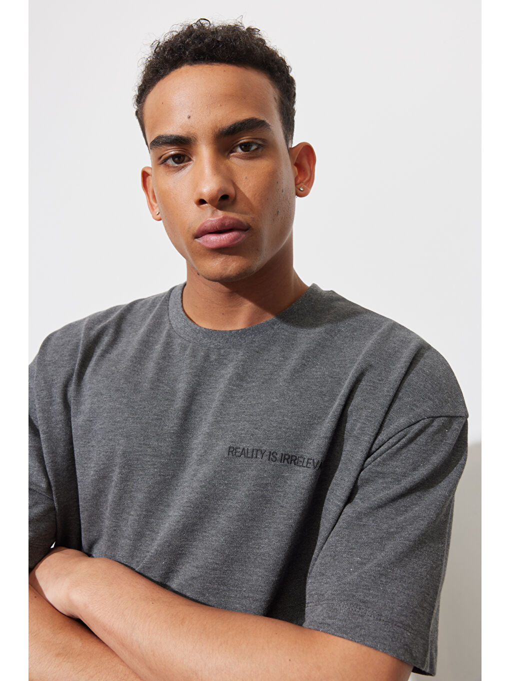 Erkek Antrasit-Melanj Oversize Bol Kesim Bisiklet Yaka Pamuklu Baskılı Tişört-2